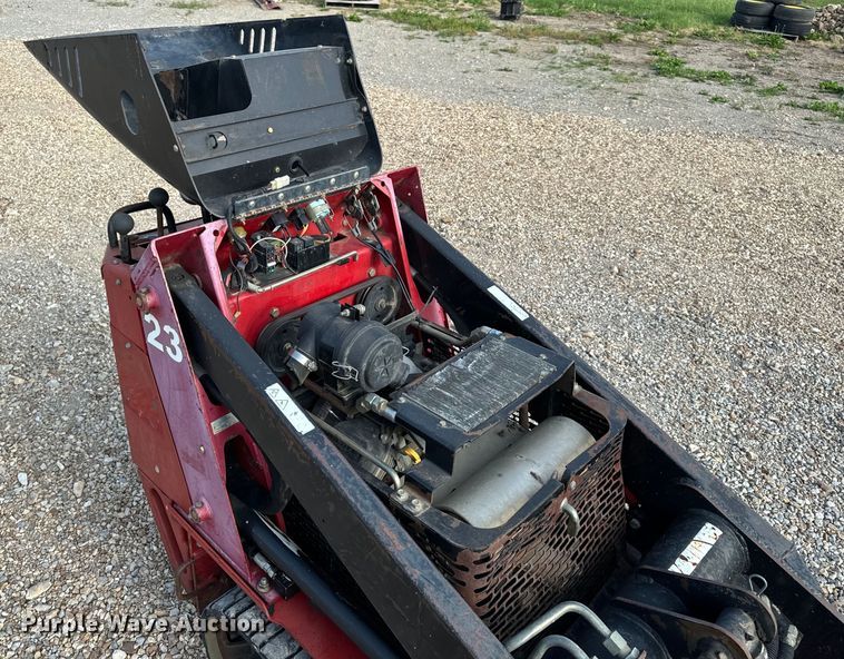 image for item EH6853 2014 Toro TX420  Dingo compact utility loader