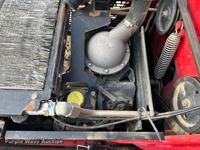 image for item EH6853 2014 Toro TX420  Dingo compact utility loader