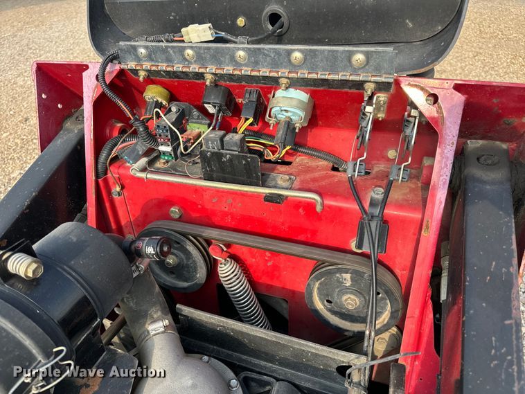 image for item EH6853 2014 Toro TX420  Dingo compact utility loader