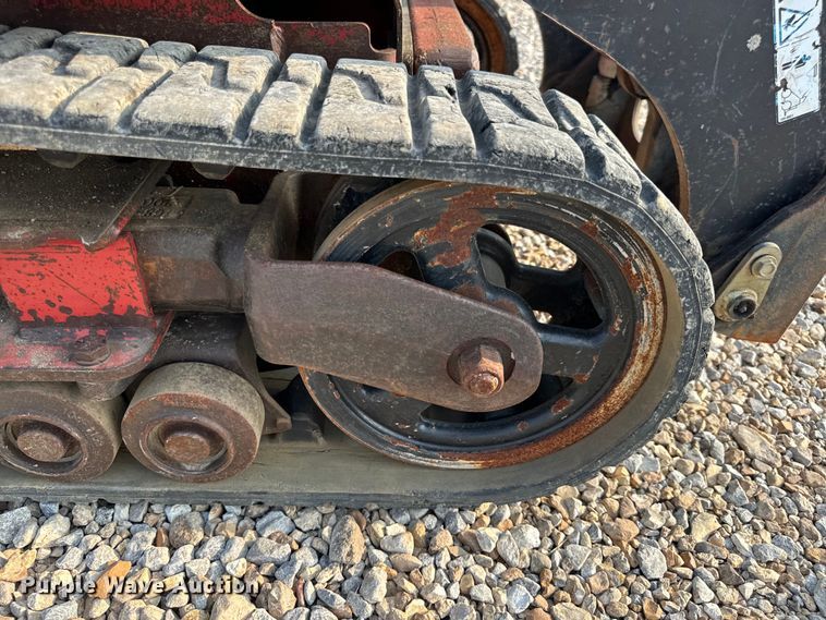 image for item EH6853 2014 Toro TX420  Dingo compact utility loader