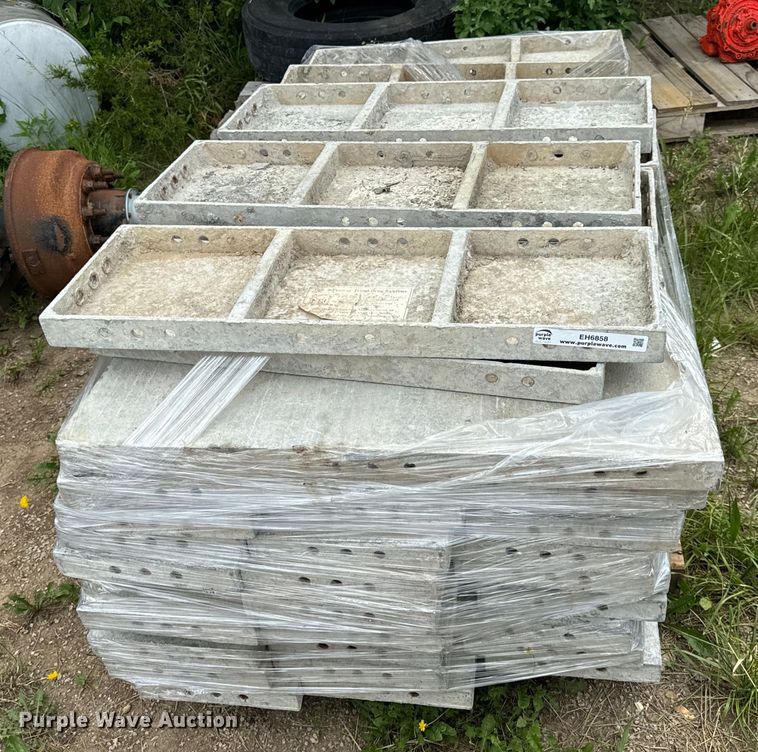 image for item EH6858 Approximately 45 Precision Forms Inc concrete forms