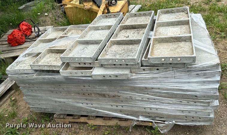 image for item EH6858 Approximately 45 Precision Forms Inc concrete forms