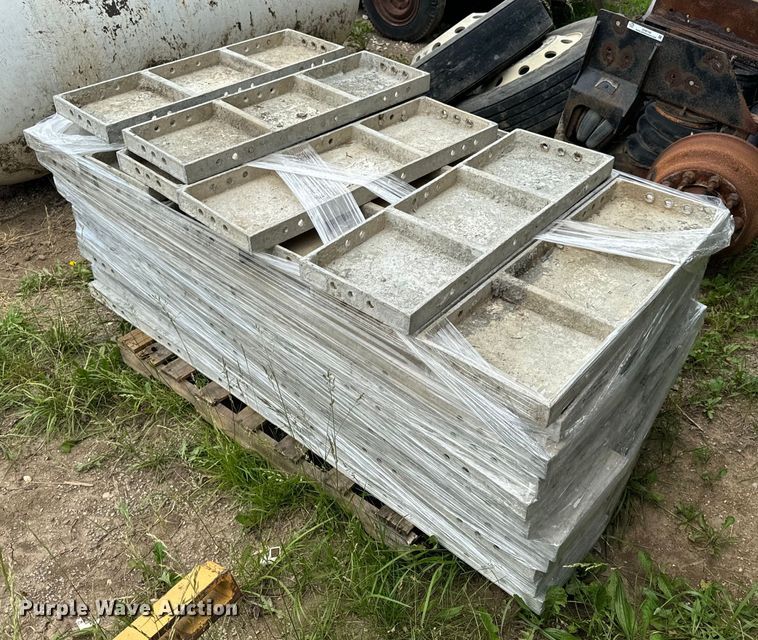 image for item EH6858 Approximately 45 Precision Forms Inc concrete forms
