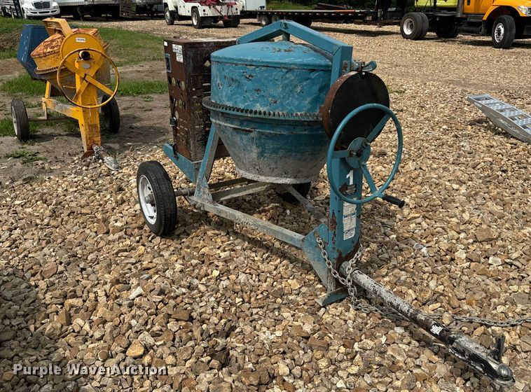 image for item EH6861 (2) concrete mixers