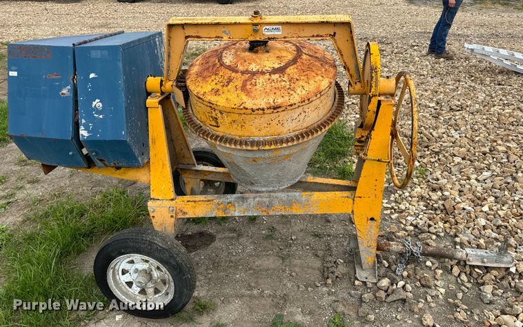 image for item EH6861 (2) concrete mixers