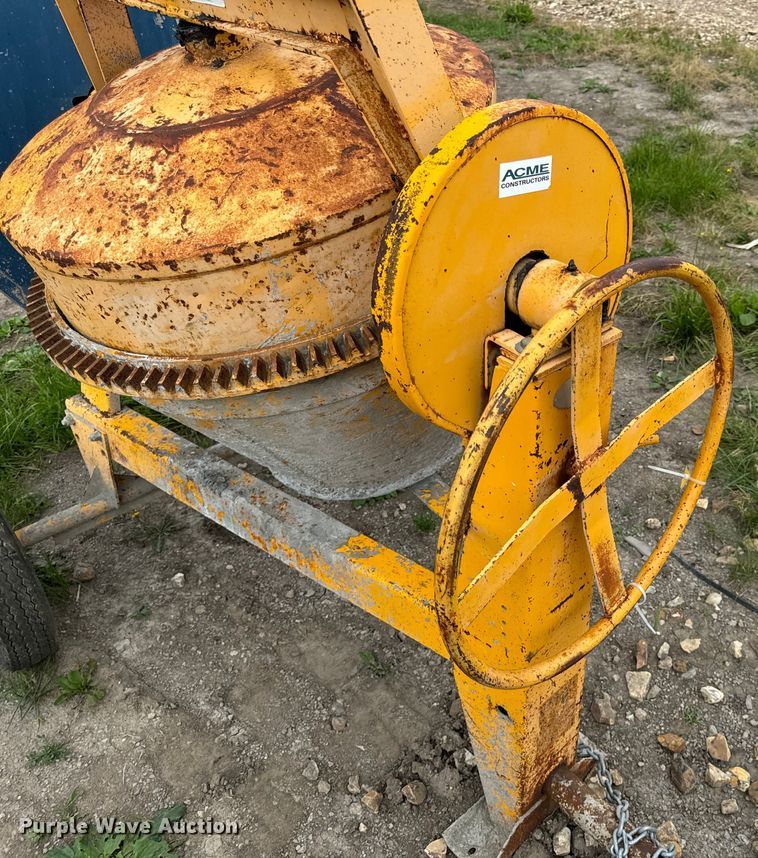 image for item EH6861 (2) concrete mixers