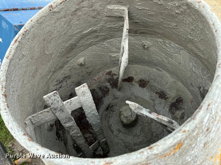 image for item EH6861 (2) concrete mixers