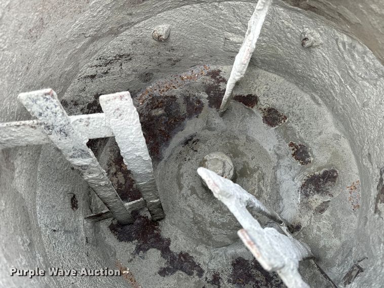 image for item EH6861 (2) concrete mixers