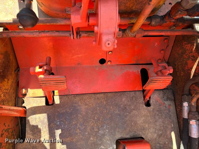 image for item EH6864 Allis-Chalmers  HD5 loader