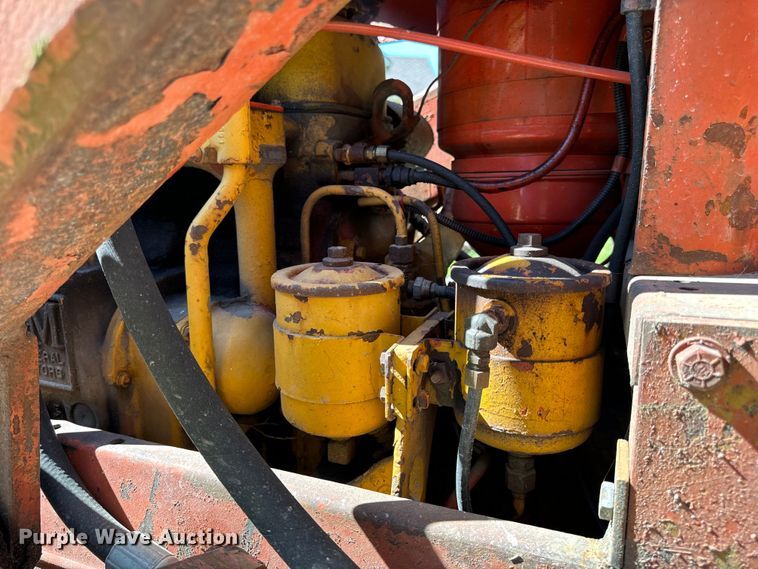 image for item EH6864 Allis-Chalmers  HD5 loader