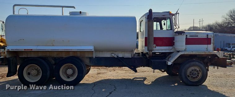 image for item EI3564 1974 Kenworth tank truck