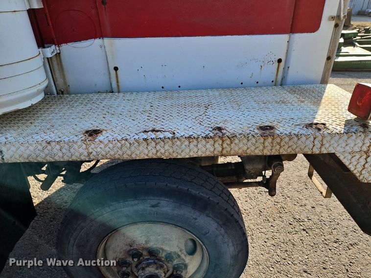 image for item EI3564 1974 Kenworth tank truck