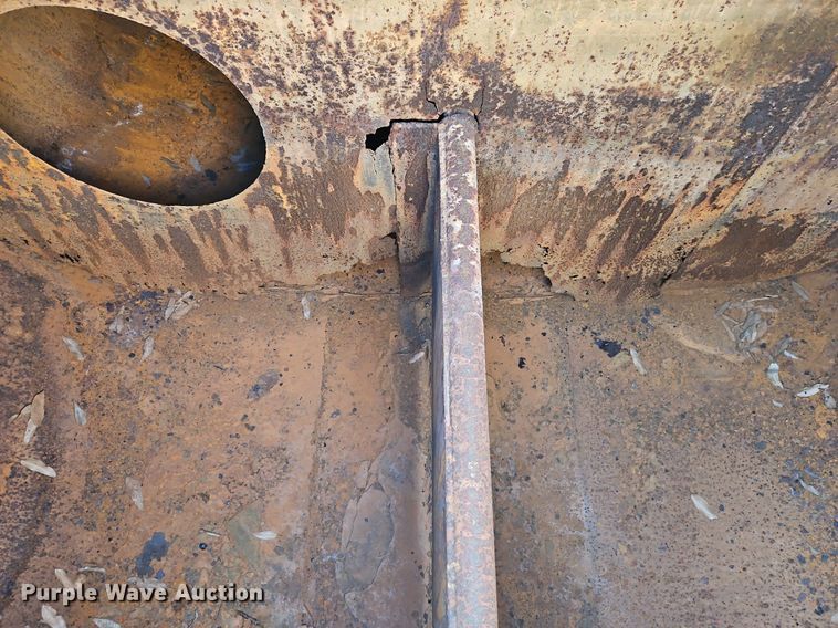 image for item EI3564 1974 Kenworth tank truck