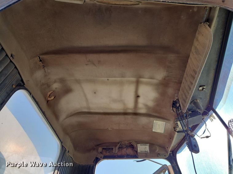 image for item EI3564 1974 Kenworth tank truck