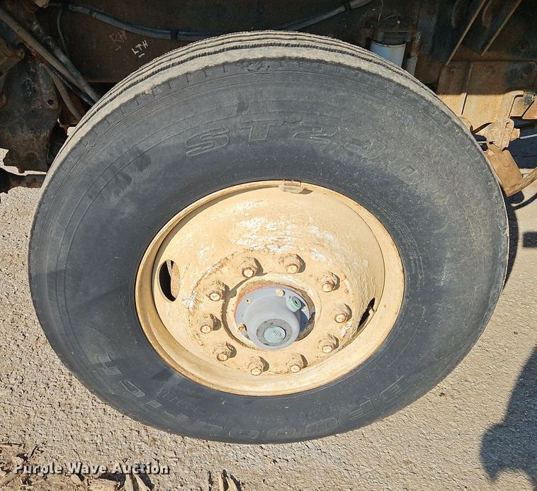 image for item EI3564 1974 Kenworth tank truck