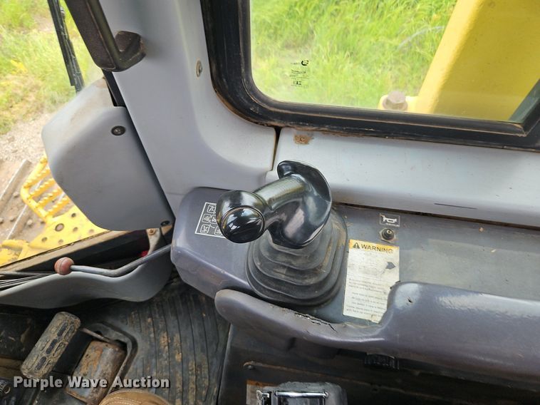 image for item EI3849 2006 Komatsu D61EX-15 dozer