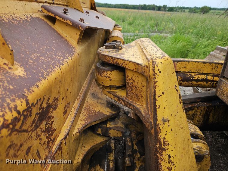 image for item EI3849 2006 Komatsu D61EX-15 dozer