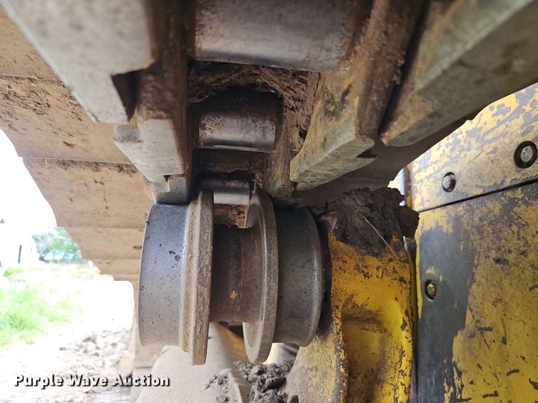 image for item EI3849 2006 Komatsu D61EX-15 dozer