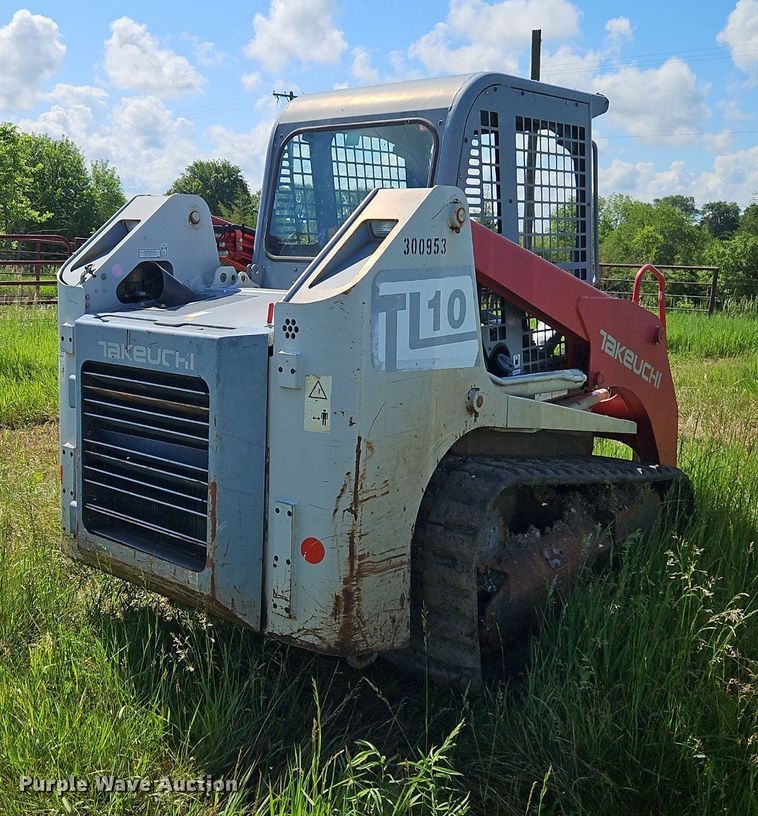 image for item EI3858 2013 Takeuchi  TL10 tracked skid steer loader