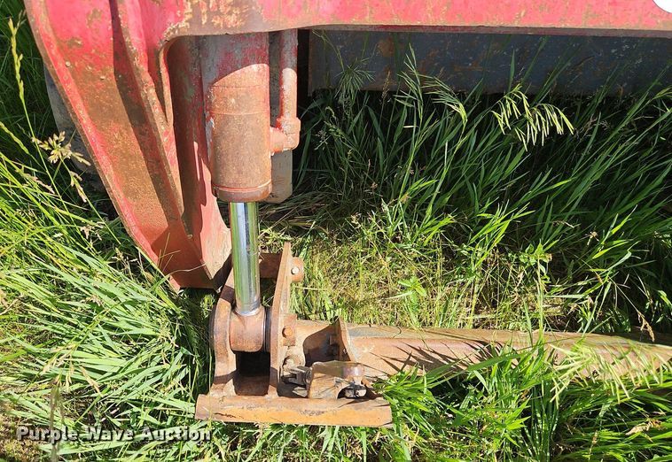 image for item EI3858 2013 Takeuchi  TL10 tracked skid steer loader