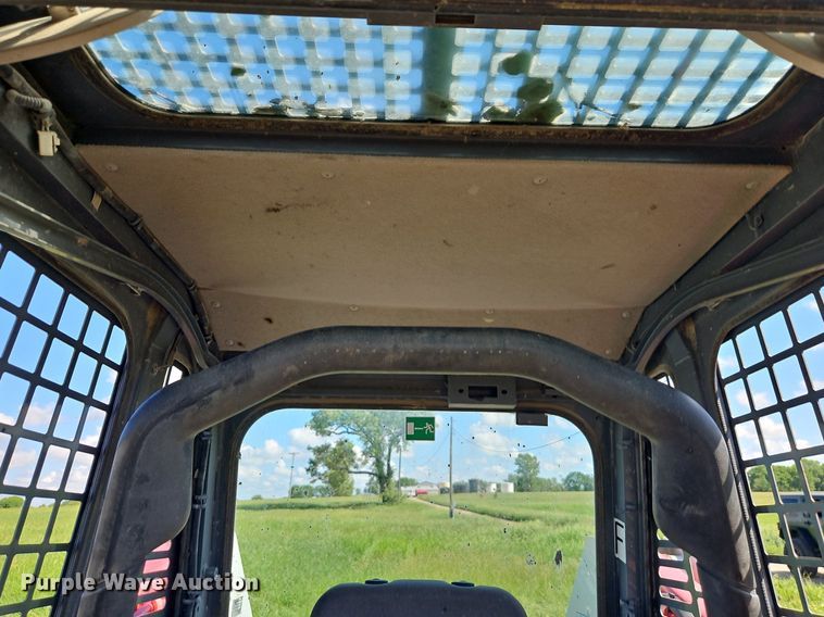 image for item EI3858 2013 Takeuchi  TL10 tracked skid steer loader