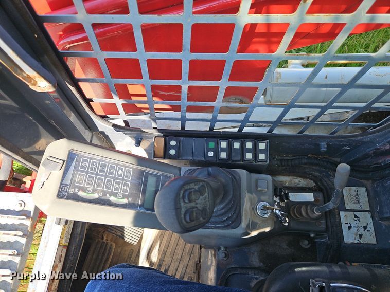 image for item EI3858 2013 Takeuchi  TL10 tracked skid steer loader