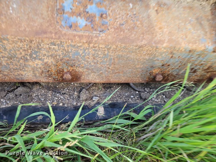 image for item EI3858 2013 Takeuchi  TL10 tracked skid steer loader