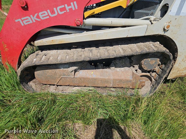 image for item EI3858 2013 Takeuchi  TL10 tracked skid steer loader