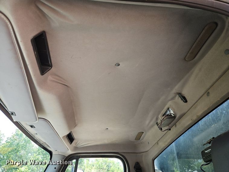 image for item EI3883 2012 Freightliner  Business Class M2 vacuum truck