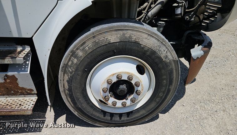 image for item EI3883 2012 Freightliner  Business Class M2 vacuum truck