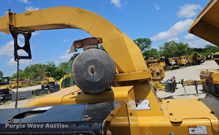 image for item EI3884 2012 Vermeer  BC1500 wood chipper