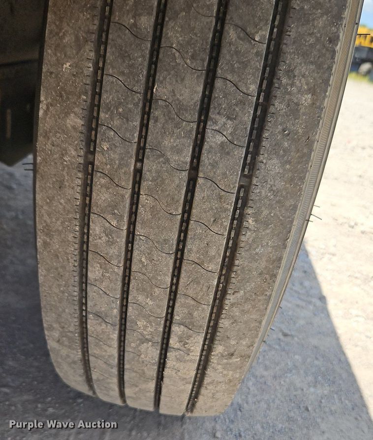 image for item EI3884 2012 Vermeer  BC1500 wood chipper