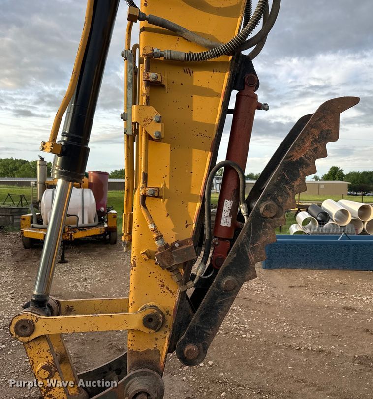 image for item EJ2795 2006 Caterpillar 308C mini excavator