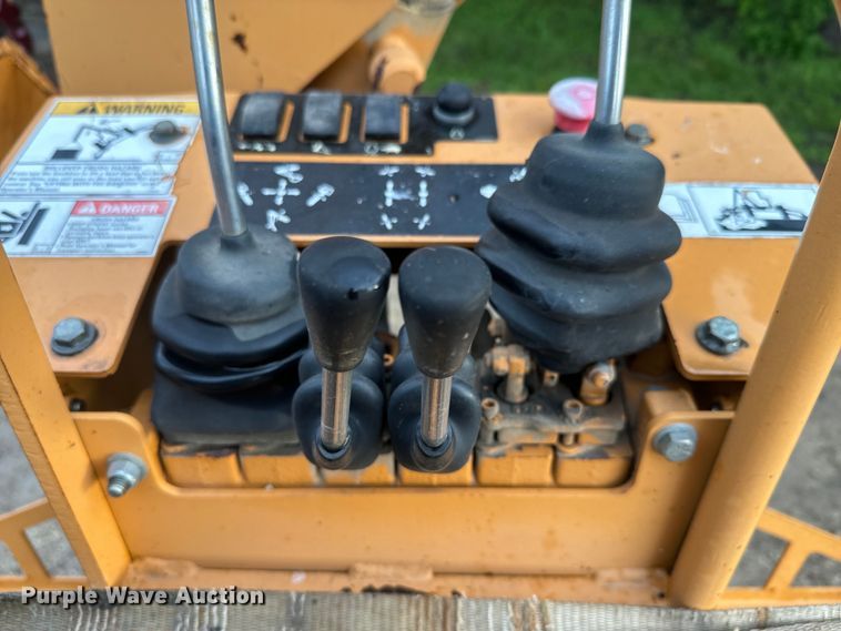 image for item EJ2796 2007 Astec RT1160 trencher