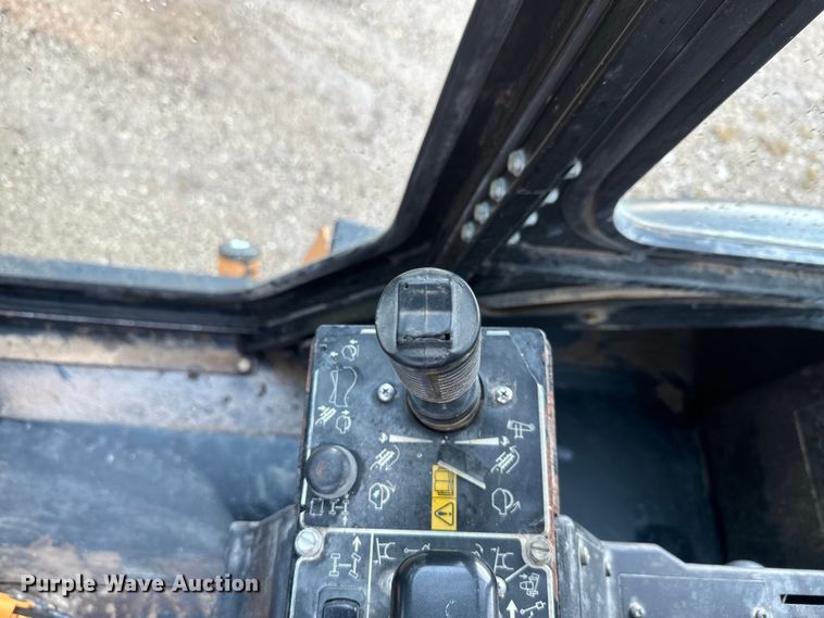 image for item EJ2796 2007 Astec RT1160 trencher