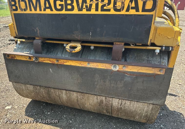 image for item EJ2812 1988 Bomag BW120AD double drum roller
