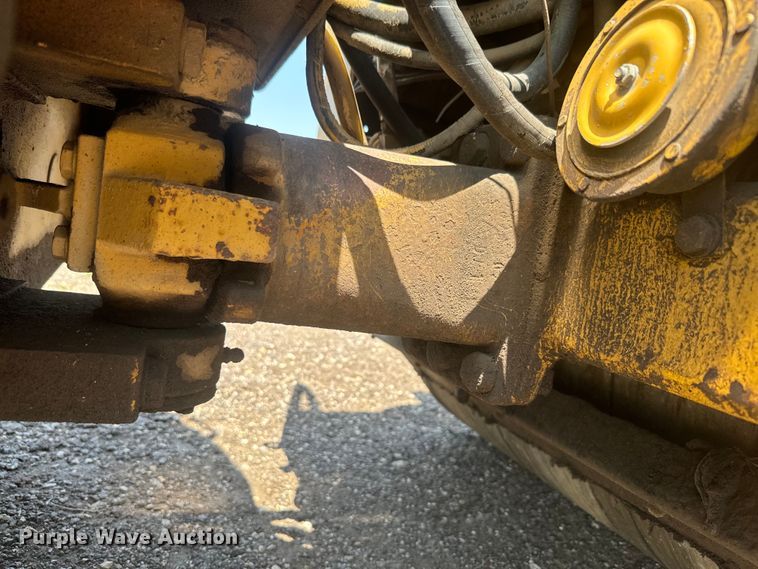 image for item EJ2812 1988 Bomag BW120AD double drum roller