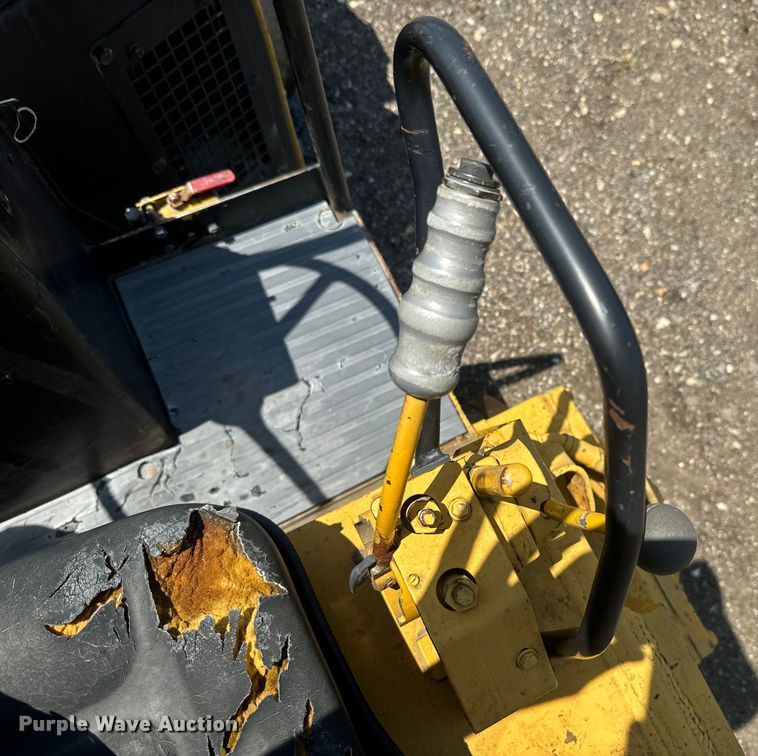 image for item EJ2812 1988 Bomag BW120AD double drum roller