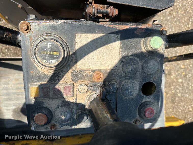 image for item EJ2812 1988 Bomag BW120AD double drum roller