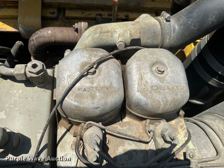 image for item EJ2812 1988 Bomag BW120AD double drum roller