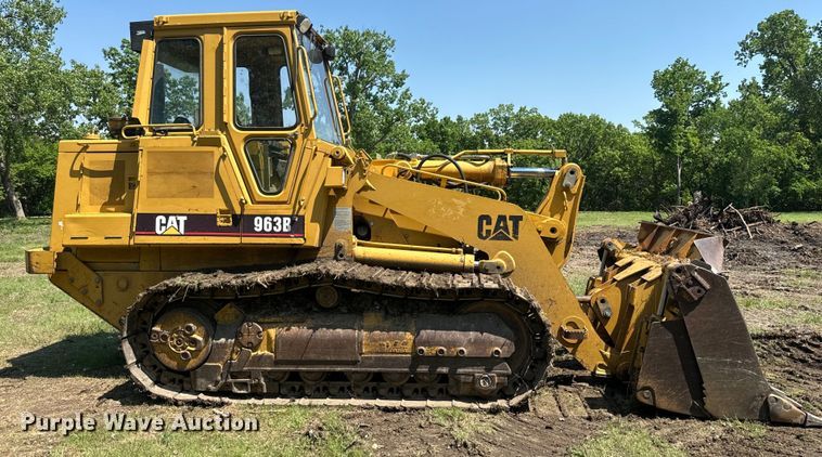 image for item EJ2814 1995 Caterpillar  963 B track loader