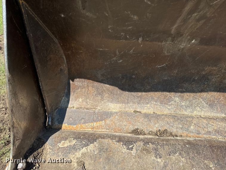 image for item EJ2814 1995 Caterpillar  963 B track loader