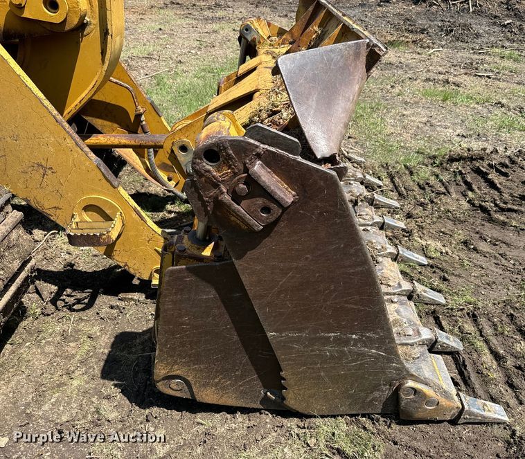 image for item EJ2814 1995 Caterpillar  963 B track loader