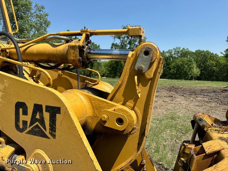 image for item EJ2814 1995 Caterpillar  963 B track loader