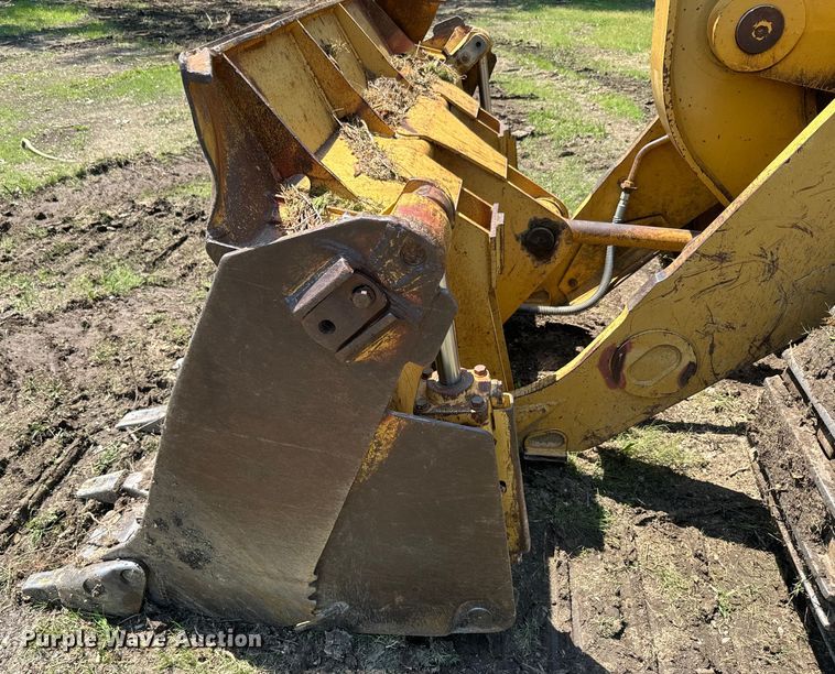 image for item EJ2814 1995 Caterpillar  963 B track loader