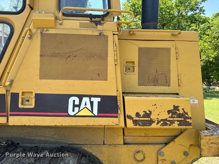 image for item EJ2814 1995 Caterpillar  963 B track loader