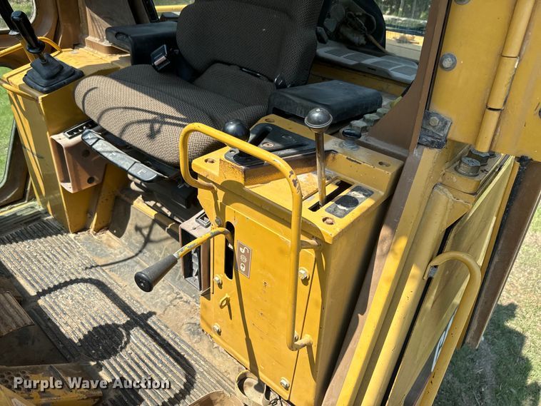 image for item EJ2814 1995 Caterpillar  963 B track loader