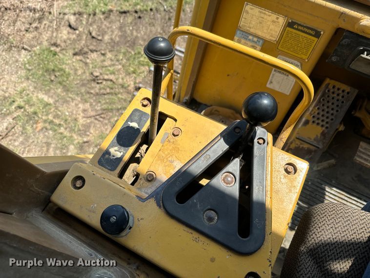 image for item EJ2814 1995 Caterpillar  963 B track loader