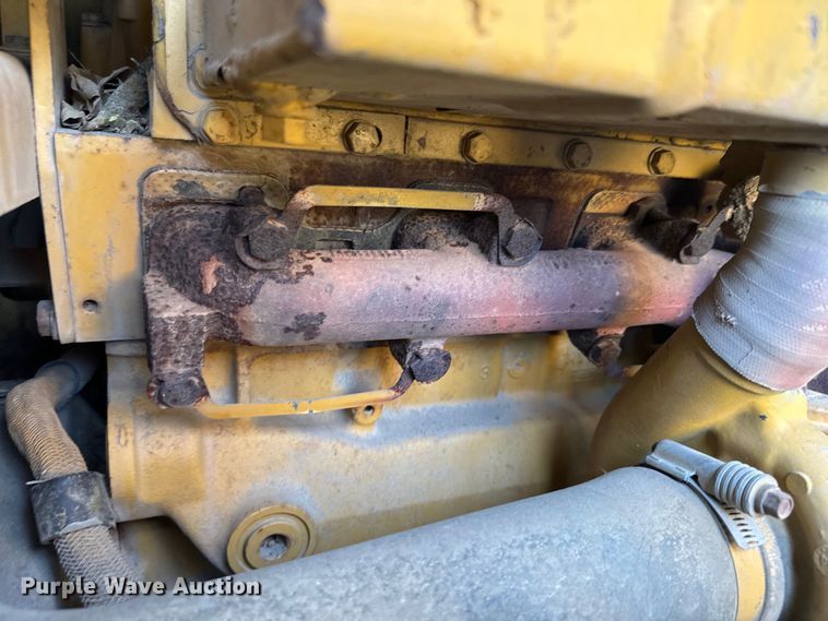 image for item EJ2814 1995 Caterpillar  963 B track loader