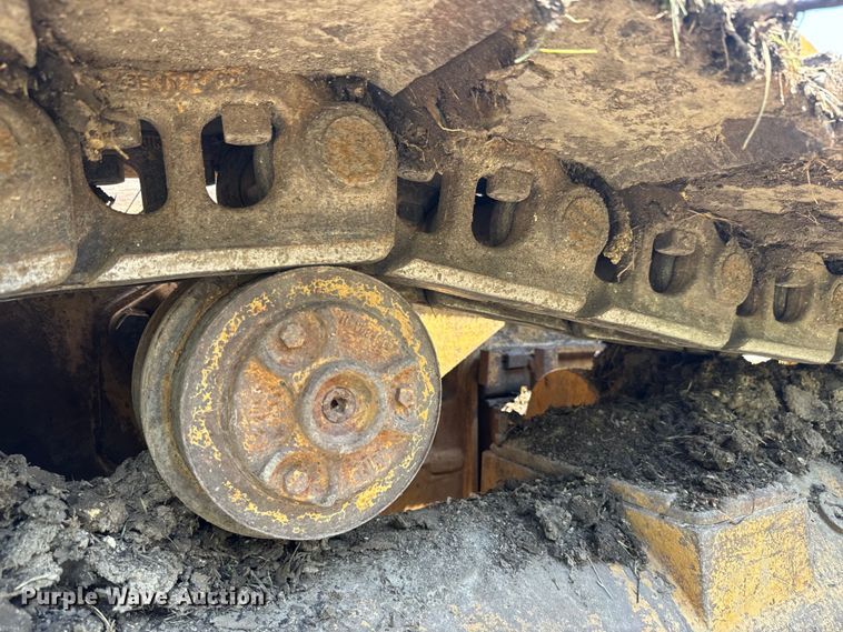 image for item EJ2814 1995 Caterpillar  963 B track loader